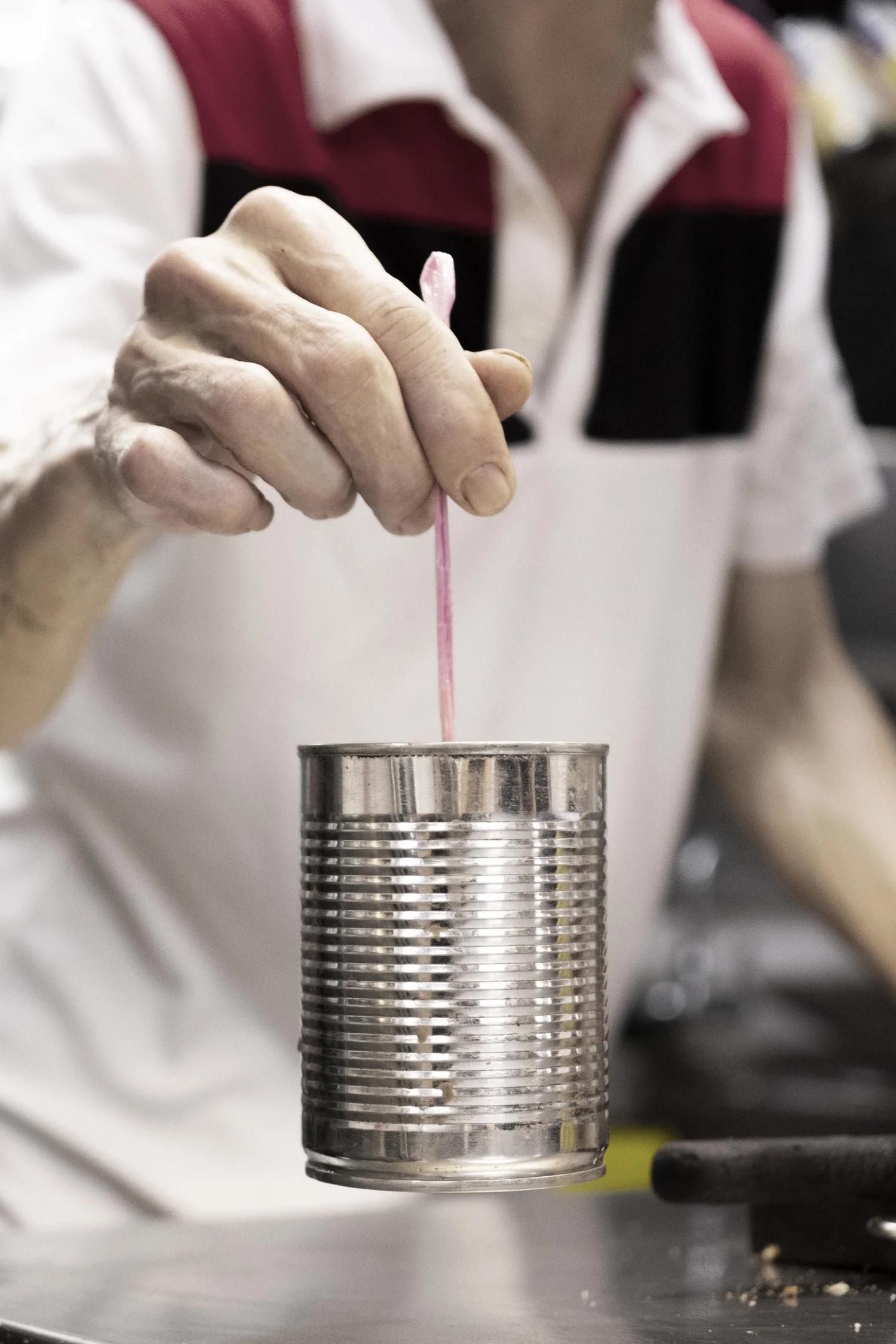 Hawker stall, milk tin tradition